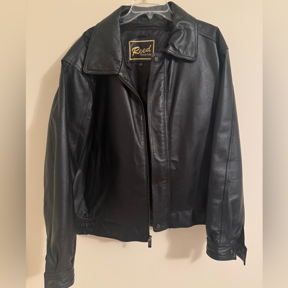 Men’s black classic leather jacket